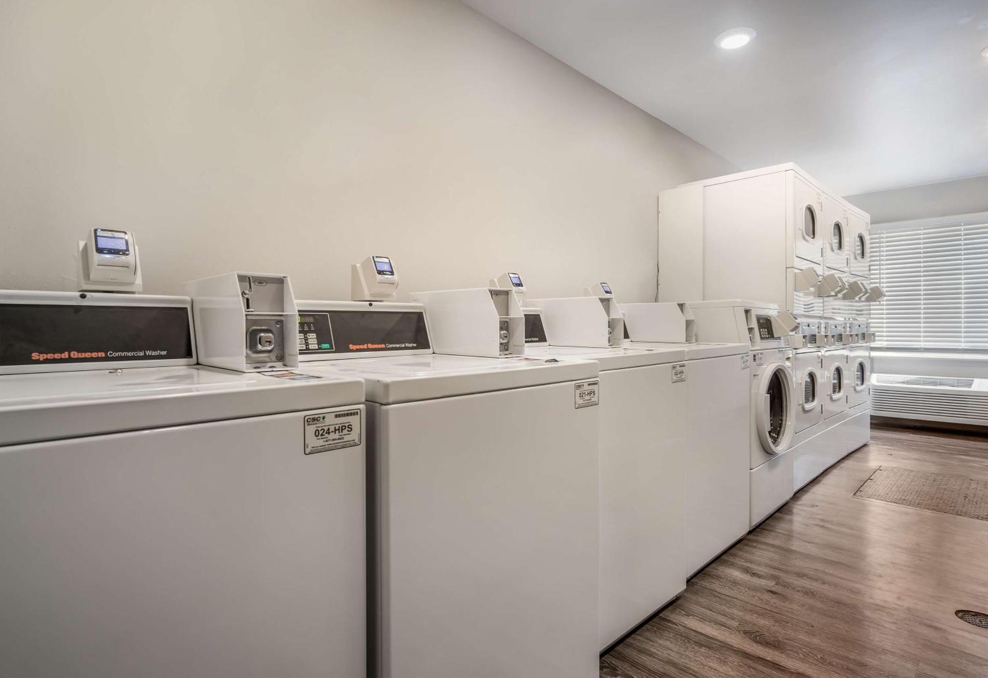 Extended Stay America Select Suites - 포트 마이어스 외부 사진